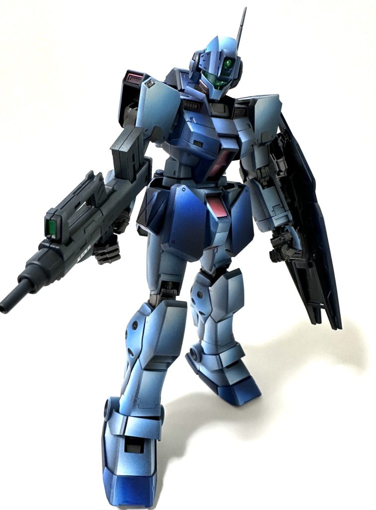 いつもの様に下地に明暗を付けて影とハイライトを入れています。✨