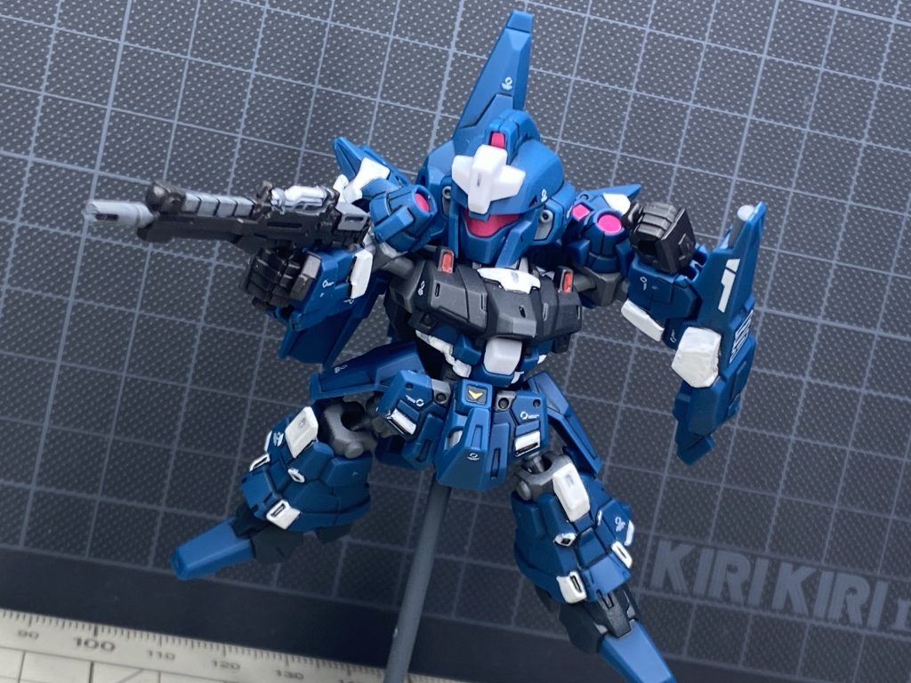 というわけで、モビリティジョイントほんとに良い素材です。MGの箱絵ポーズでキメッ！