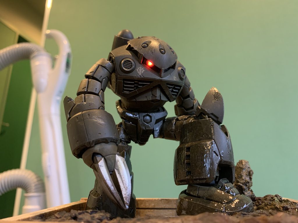 モノアイもしっかり光ります！