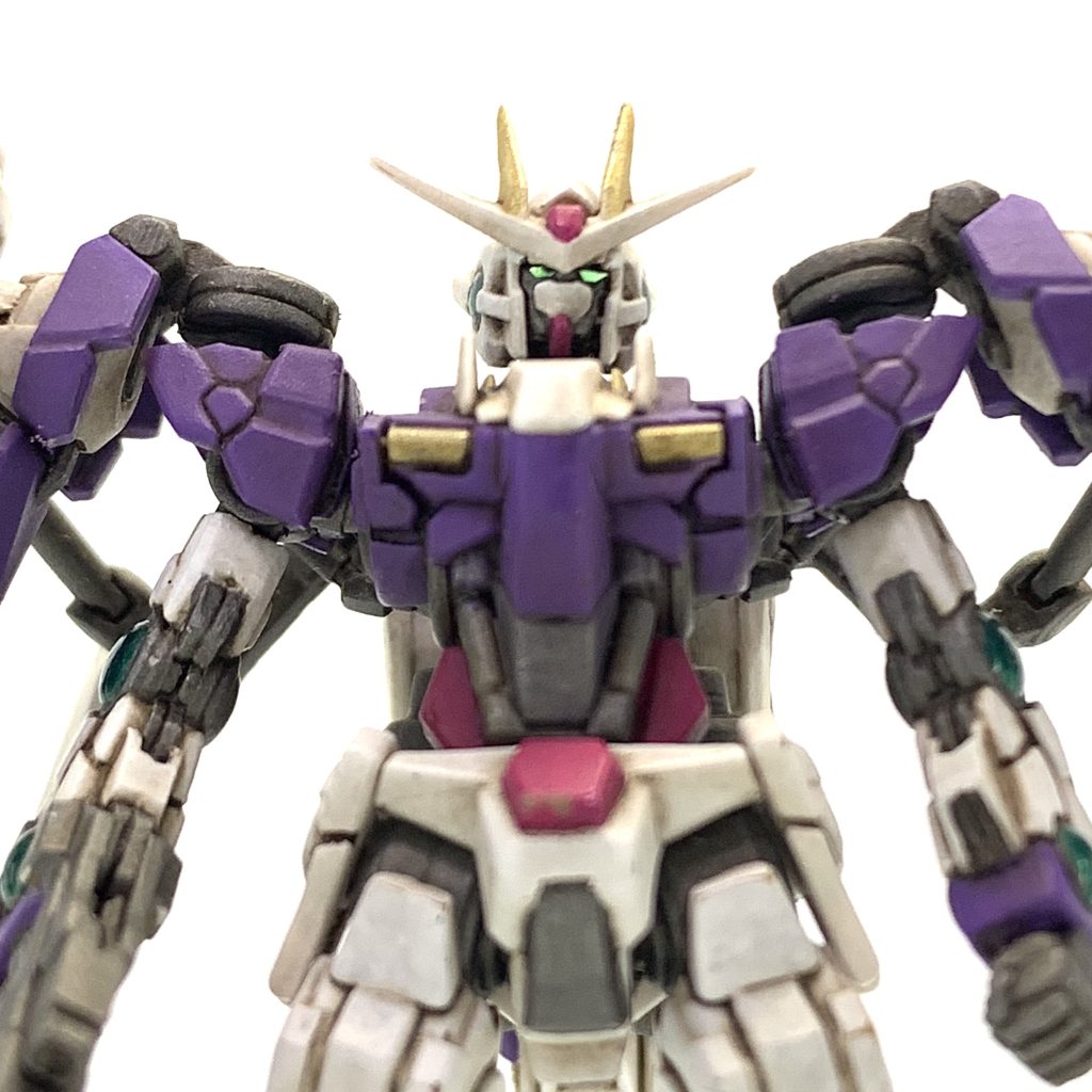 ツインアイは毎回苦労します…。