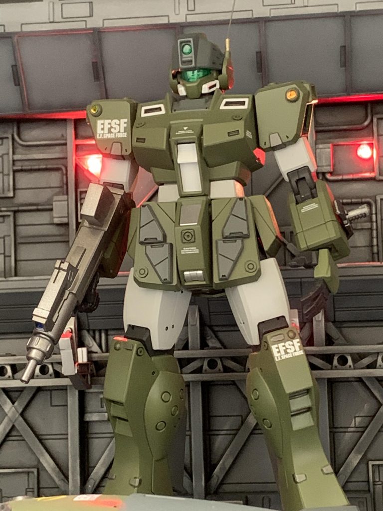 出撃前のイメージ。今度はノーマルカラーのスナイパー2を作りたいですね。