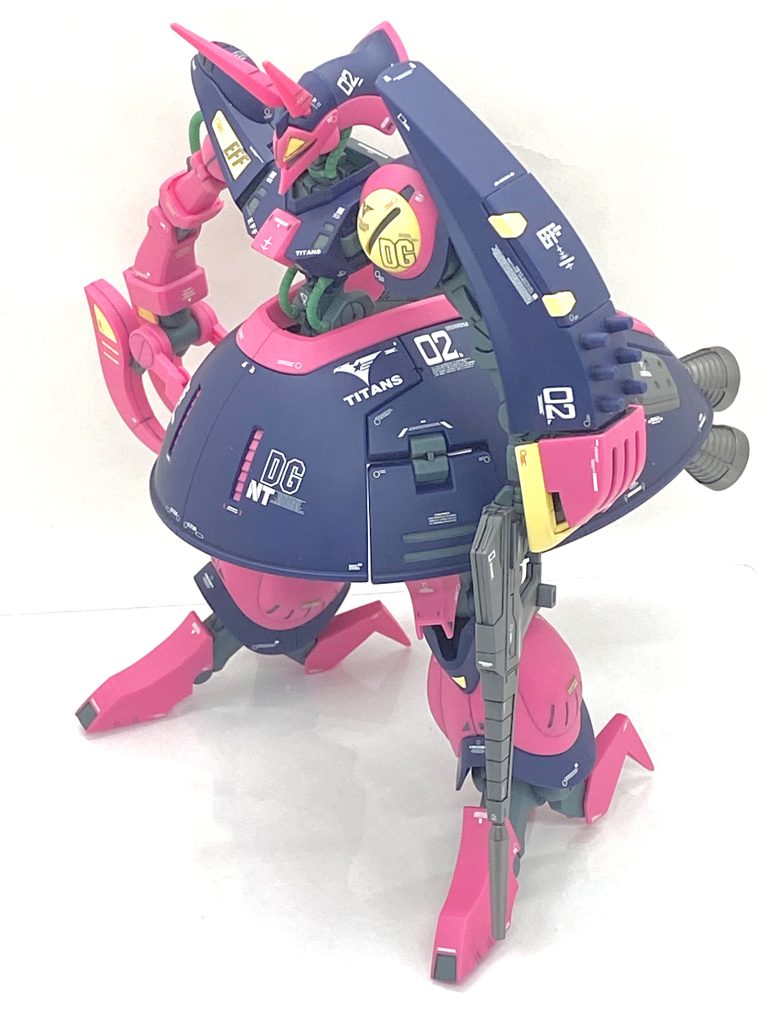 メタリック以外の部分は(クレオス)Mr.カラーGXスーパースムースクリアーを吹き付けております。