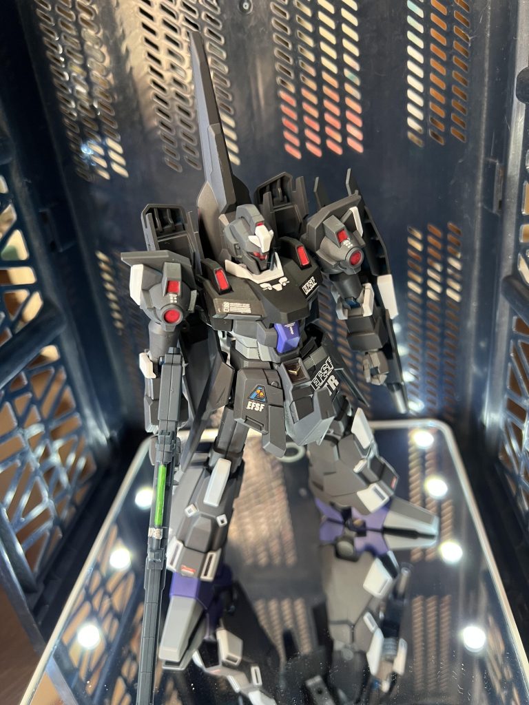 リゼル ロンドベル治安維持遊撃部隊–8枚目/制作者：真樹京介