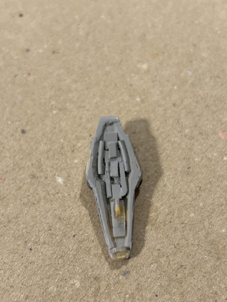 「裏側だし、見えないからテキトーでいいべ!」って作ったら、完成後ガッツリ見えるというのはこの時はまだ知る由もない。