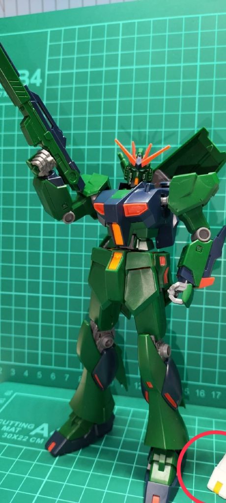 初投稿から数日、限定カラー１号機は愛称をロボ(仮)に……NEXT……