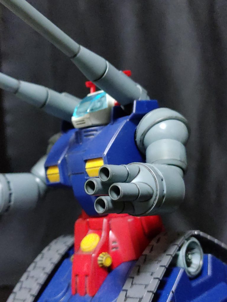 今回上手くいったのは砲身です。黒で角が強調されるのと、ススっぽく見える気がします。