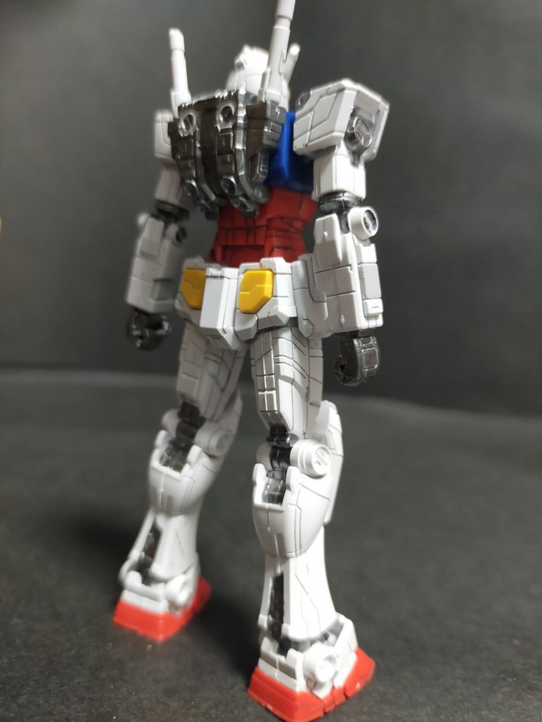 ガンダム知らんけど、何か感動した!との事。子供も最前列で興奮してました。