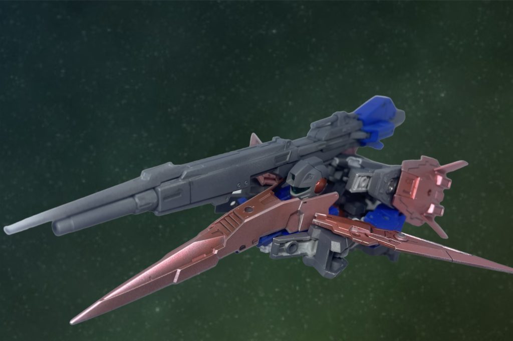 変形機構はZガンダムよりはるかに単純で量産に向いていると当初は期待されていたが、脚部内蔵のジェネレータに致命的な欠陥が認められて本機はZ計画から完全に抹消された。