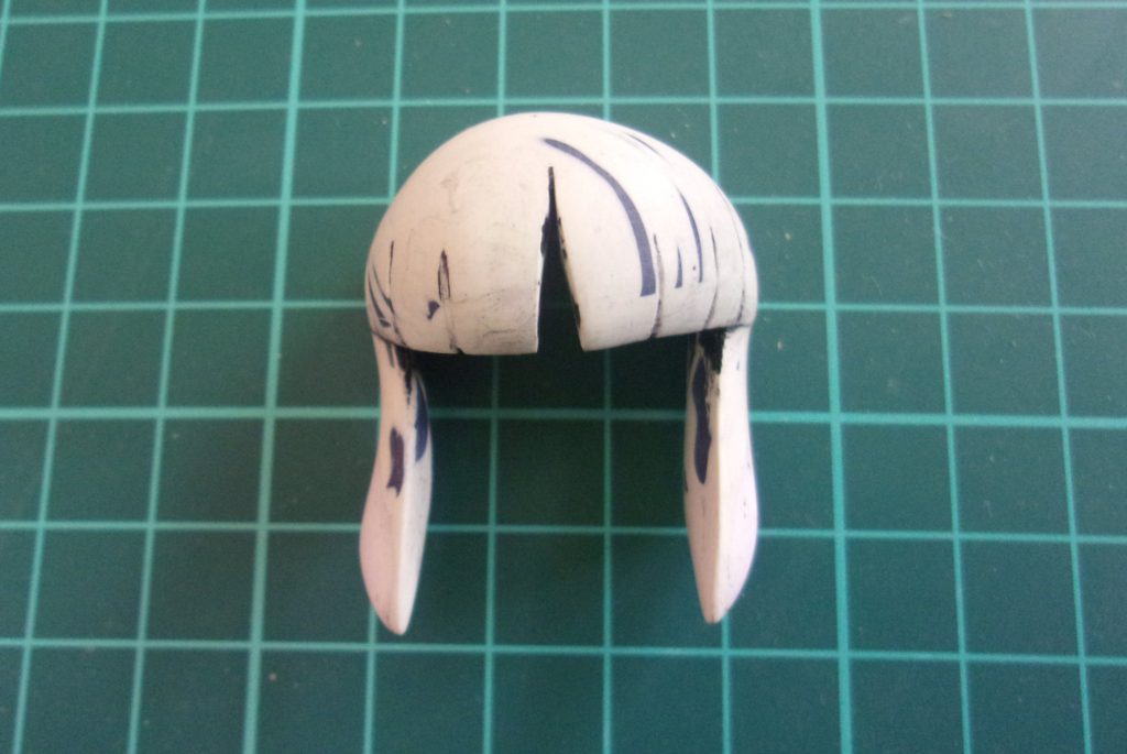 アスランの髪を芯にして作成しています。