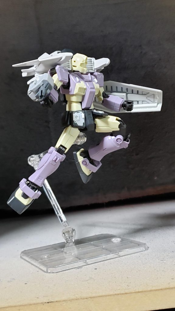 何故かフンドシ付近だけプラ板工作熱くしてました！笑