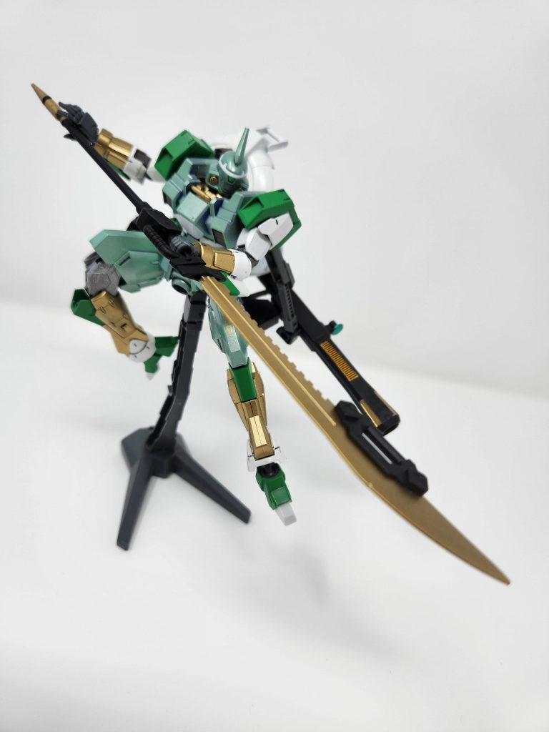Using the AGE-1 Spallow's arms and legs gave this ms possibility to pose elegantly.