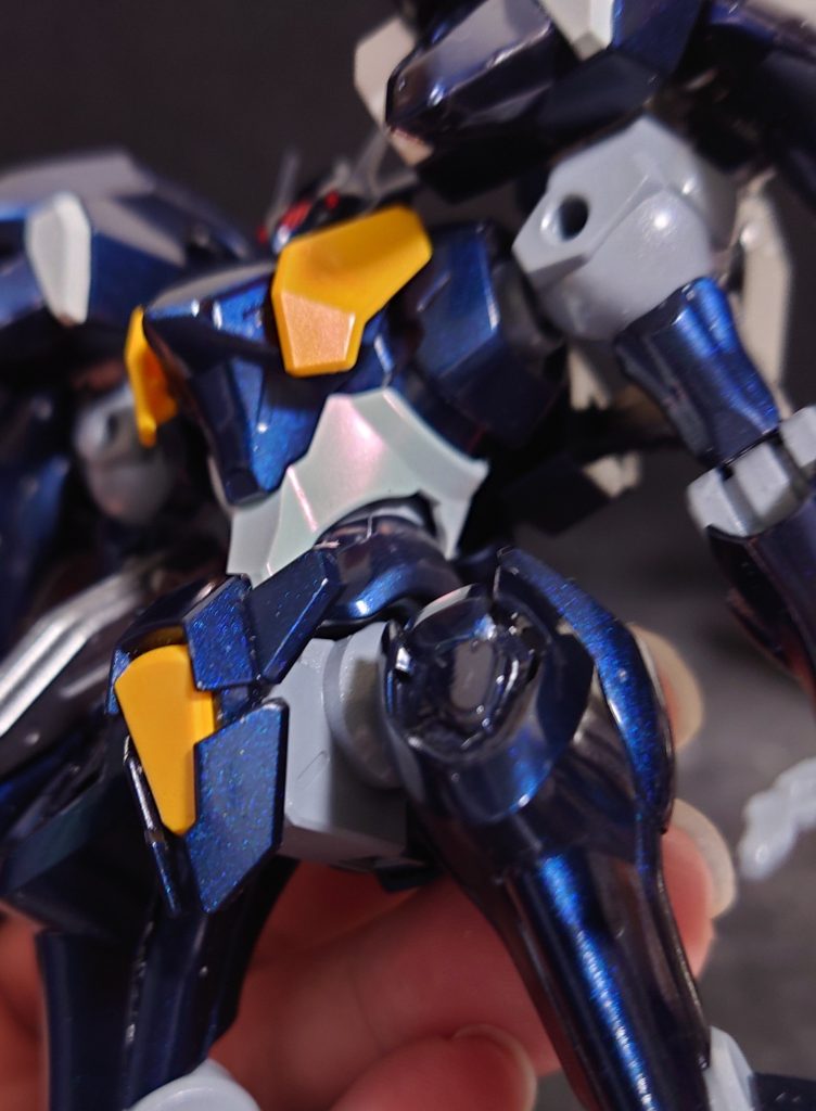 ルビーレッドの偏光具合は画像だとわかり辛い・・・まあ勉強になりました。ハッピバースデートゥーユー!