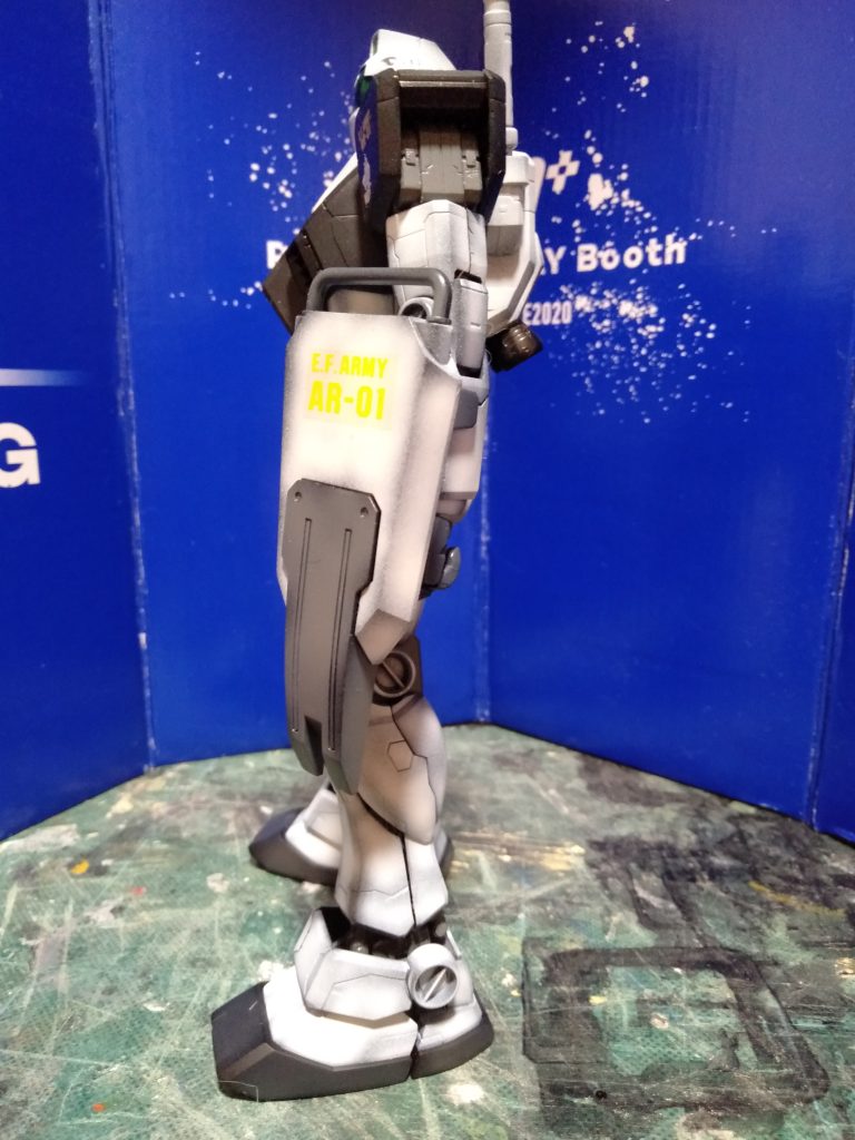 MG 1/100 ホワイトファング隊専用機体カラー　ジム　　ONEWARYEARガンダム改造B-CULBジム換装キット使用–3枚目/制作者：猫親父