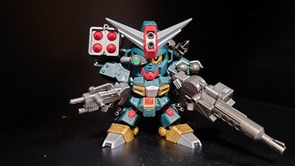 とにかく腕が外れやすい肩も干渉して動かしづらいのが難点ですね