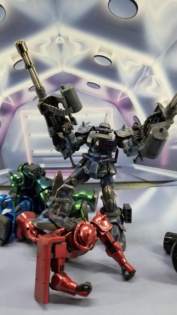 グフカス　「ぐ、は、は、は」