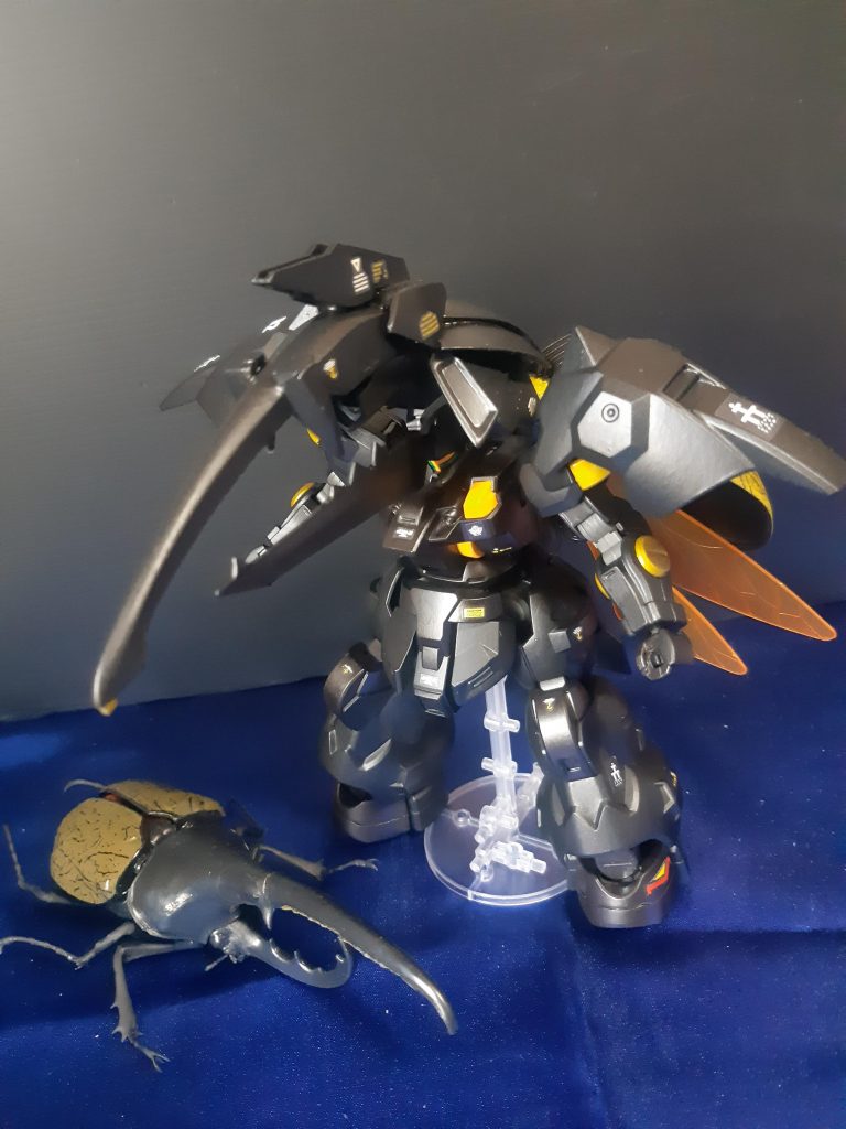 学名『ディナステス・ヘラクレス・ヘラクレス』のD 『ディランザ』のDとで、機体名『ディランザ・ヘラクレス・ヘラクレス』?名前はまだ決めてません(笑)