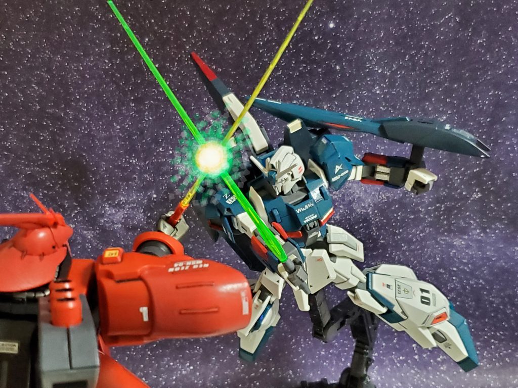 シャアのサザビーによる防衛、連邦軍対応の遅れもあり、地球への『5thルナ』落下は阻止出来なかった…💫