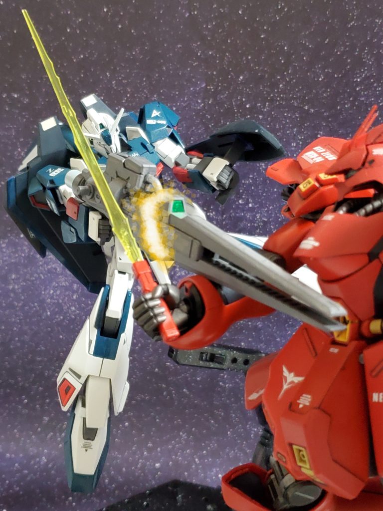 アムロを捉えたシャアのサザビーはライフルを両断⚔️『それ以上は、やらせん💢❗』ついに二人の最後の戦いが始まった✨