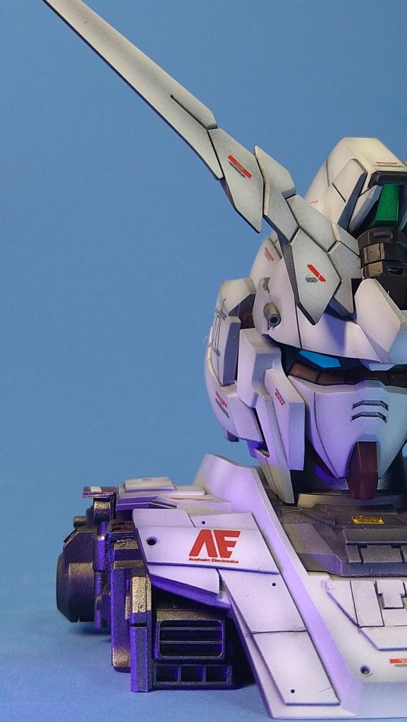 眼つき悪いです( ；∀；)