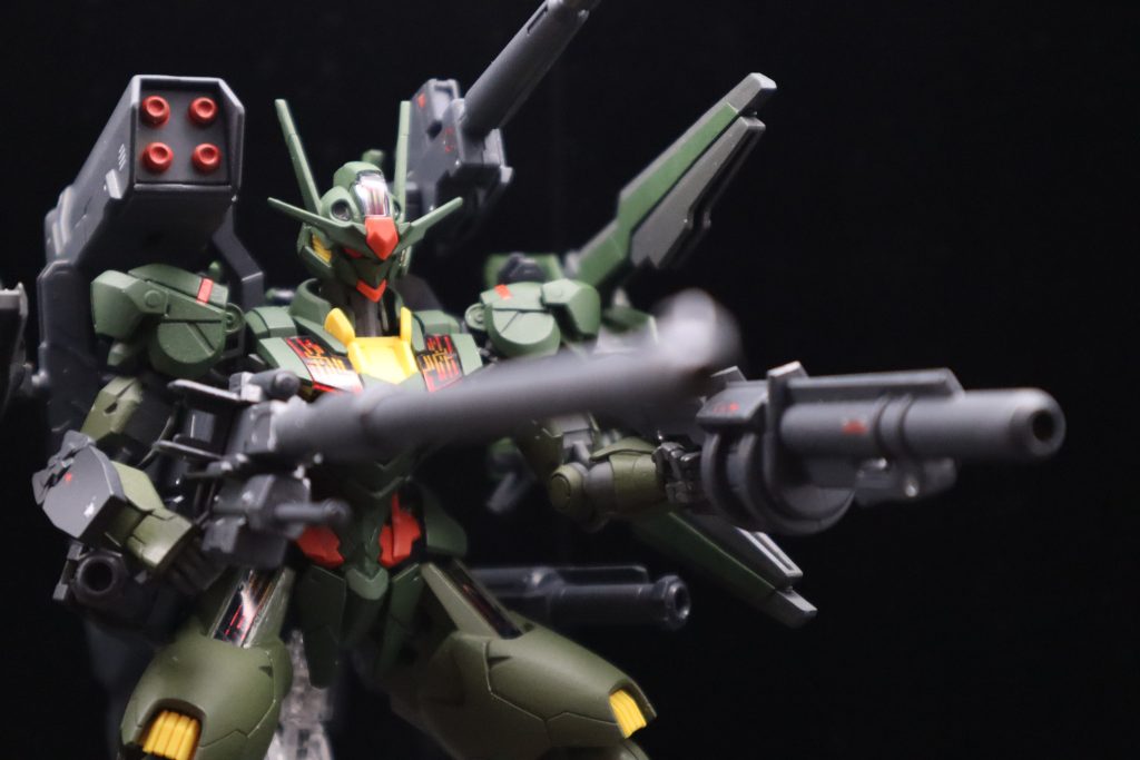 宇宙を汚す実弾兵器たち