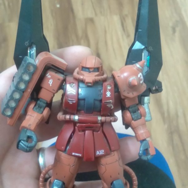 I had an idea of making a supercharged mobility type zaku. I think this could be a really cool build. I'm definitely leaning towards the tertium boosters on the back. I need to finalize some leg thrusters and figure out a way to mount the beam gatling cannon and supply tank. I'm also going to change up the handheld weapon （1枚目）