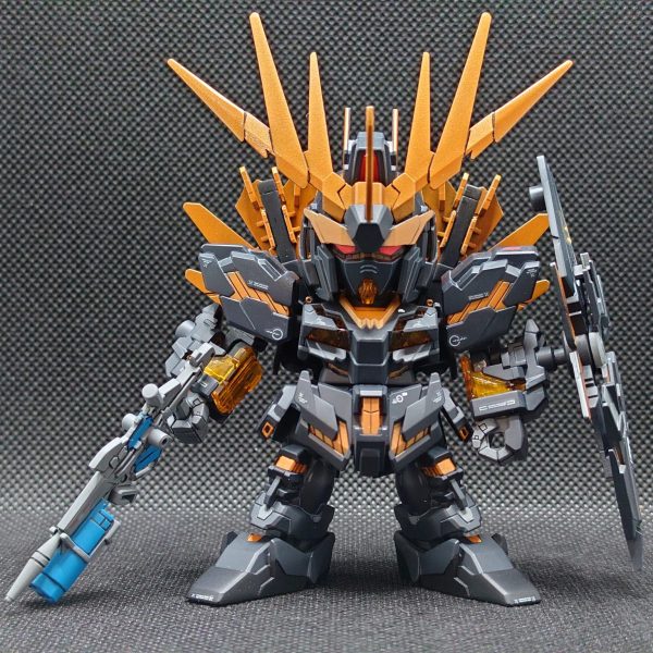 バンシィノルン　SD 全塗装