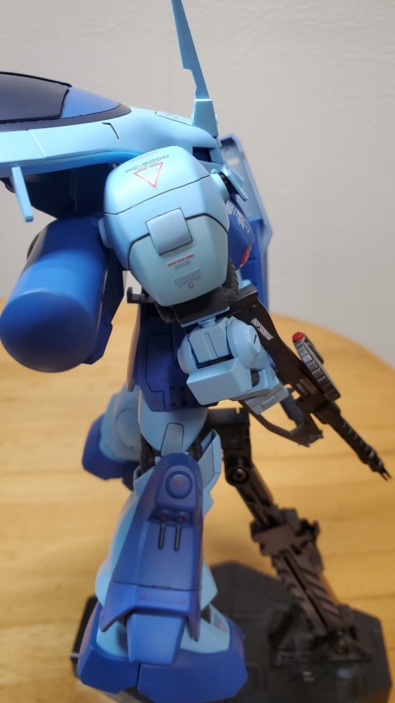 HGアイザック–4枚目/制作者：andy