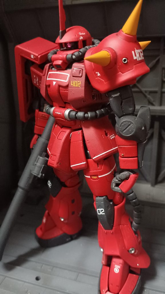 MS-06Sジョニー·ライデン専用ザク–2枚目/制作者：みっつ