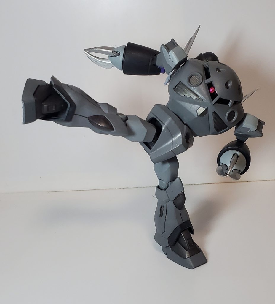 脚部はイフリートから拝借。股関節を棒に変更しました。