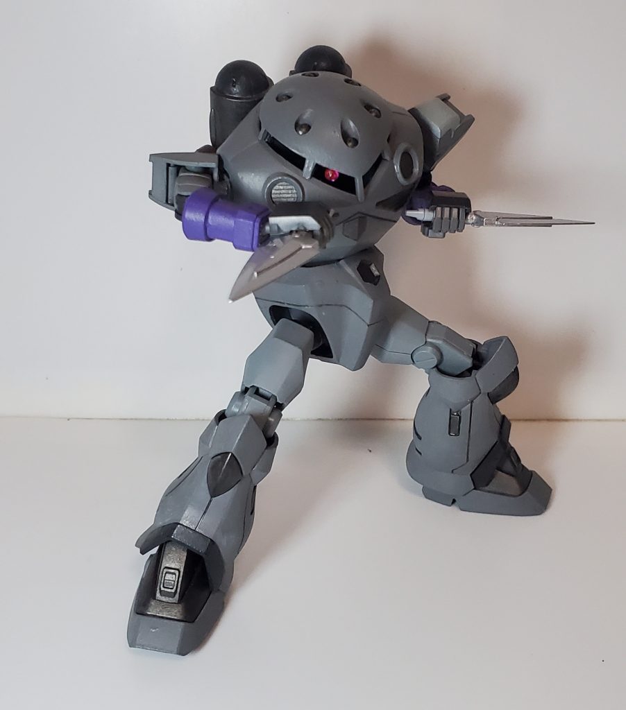 ネイルユニットからマニピュレーターへ。バックパックのクナイを使用した立ち回りに。