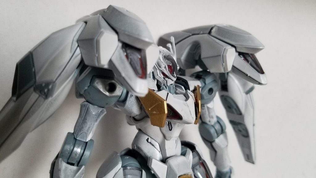 ガンダム・ファラクト(白の魔女塗装)–2枚目/制作者：@maakonamakemon