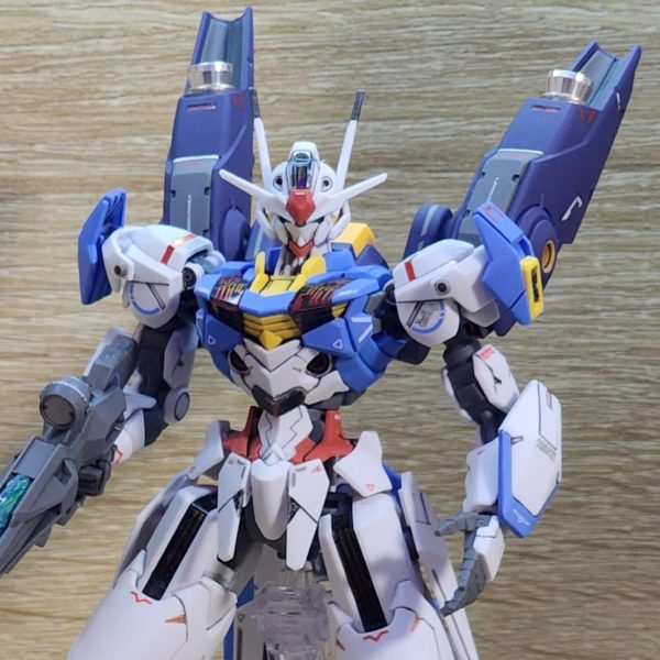 ガンダムエアリアル　フライトユニット装着