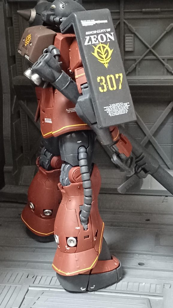 MS-06Sギャビー·ハザード専用ザク–4枚目/制作者：みっつ