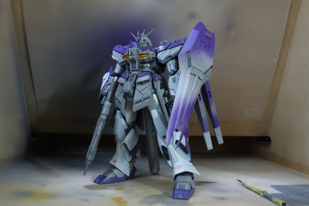 案の定今回もお金が無く塗料が買えなかった為、部分塗装は控えめです。ですが、目立つ箇所のディテールアップ工作によって、色の少なさはあまり気にならないはず……です。