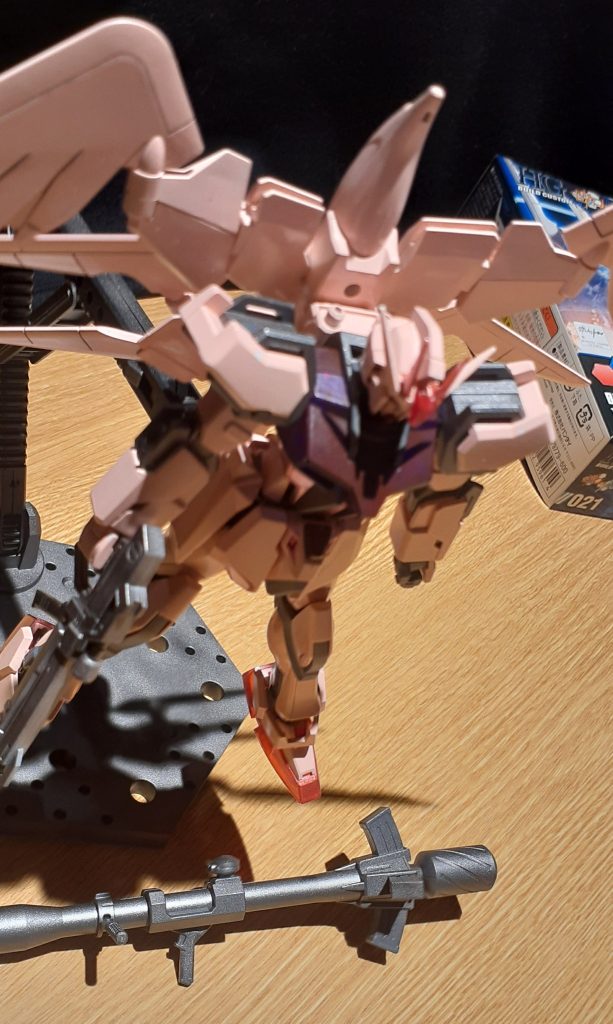 ムウ『トランザムッて…言わない方がいいだろな~…!』曹長『ジャイアントバズもあるぞッ…!』