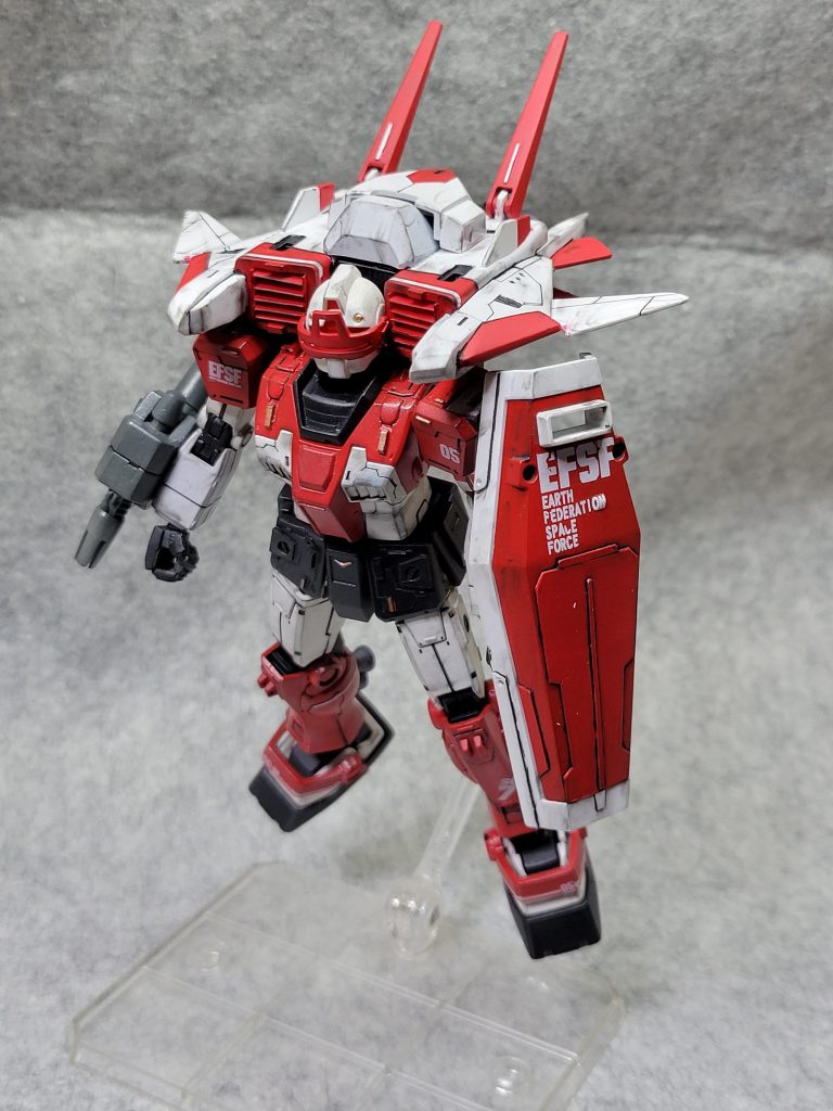 武装は全くついてないフライトユニットです！飛びます！