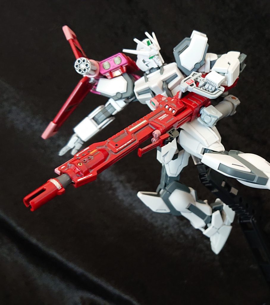 ランチャーストライクはガンダムベース限定EGをマネキンに。