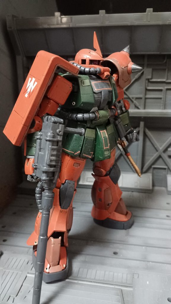 MS06FSガルマ·ザビ専用ザク–3枚目/制作者：みっつ