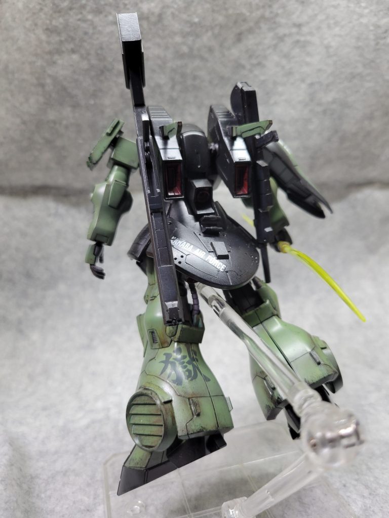 そう！背中のバインダー！もうディジェとは呼べないのかも…