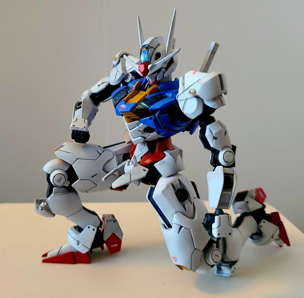 クリアの裏にルアー用の反射ステッカーを貼って青を表現しました。