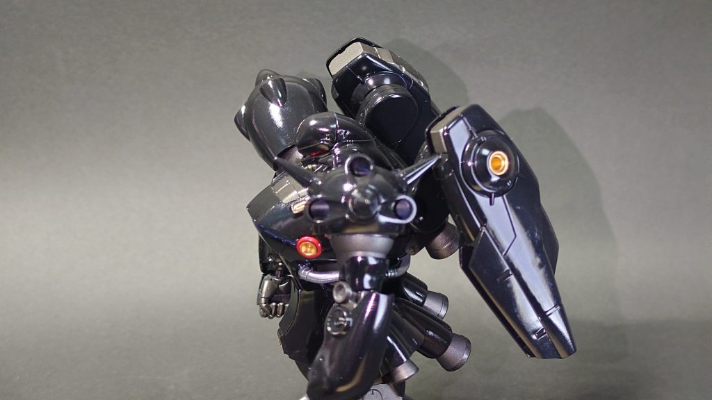 グリフォン風なので何か背負わせたかったので、ミラソウル社製フライトユニットを見たときこれに決めました。買えてよかった～