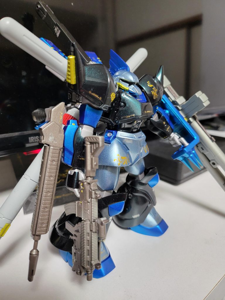 派手に行こう–3枚目/制作者:じゅんぺい