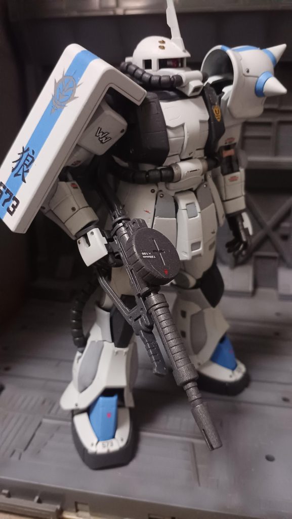 MS06FSシン·マツナガ専用ザク–3枚目/制作者：みっつ