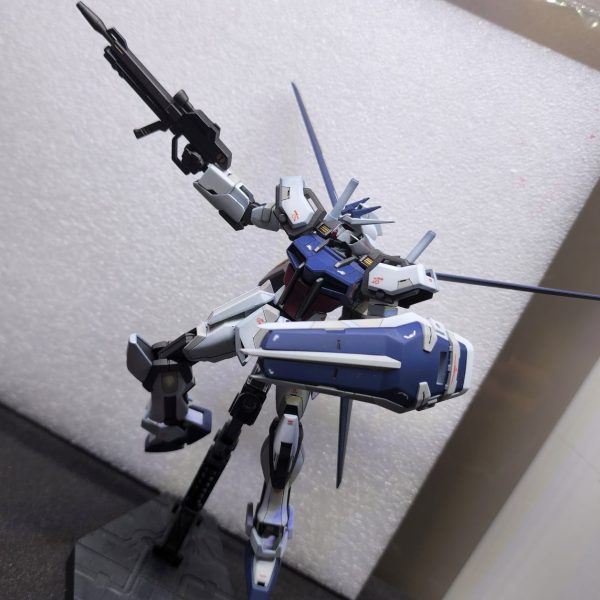 エールストライク HGUC