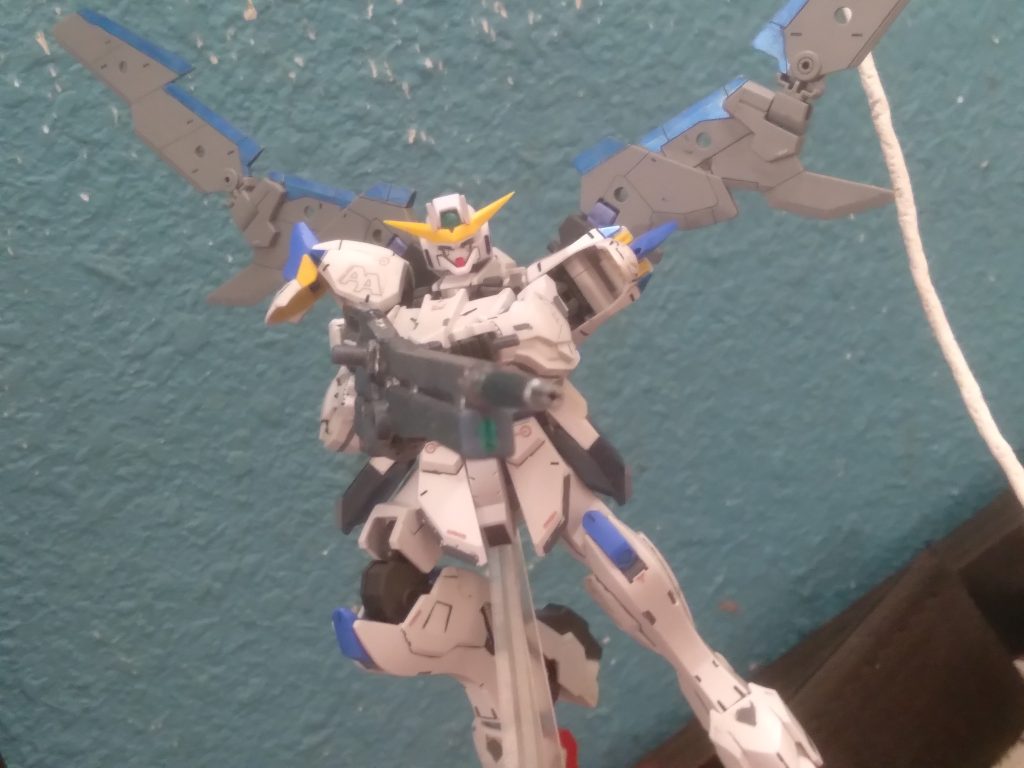 Equipped with a long beam rifle