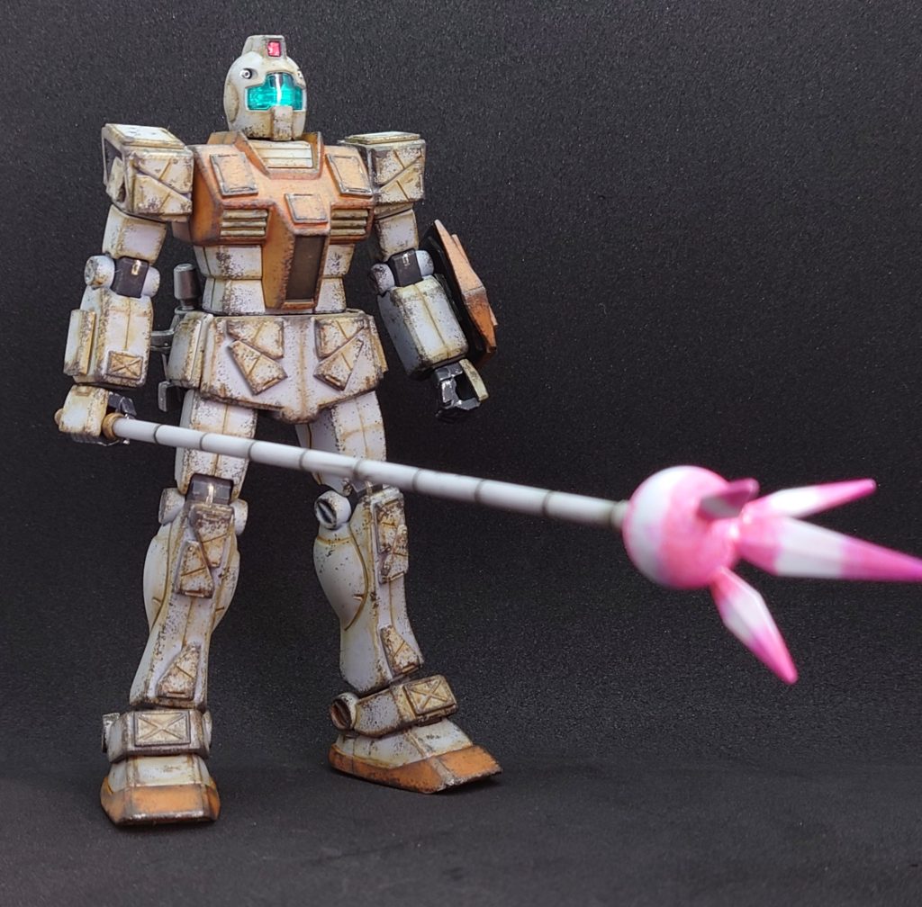 今回のコンセプトは、「なんか…強そうなジム」ジムと言えばやられ役ですが「何だ!?このジム、なんか違うぞ?何だかわからないが強かもしれん…(プレッシャー)」と敵軍に思わせる。そんなジムに仕上がっております。