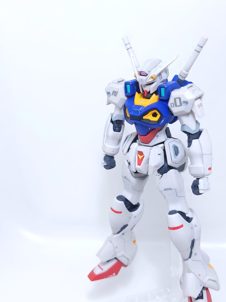 プラバンでディテール追加スジボリでパネルライン等追加全塗装デカールセンサー部分をレジンで硬化などを行いました。