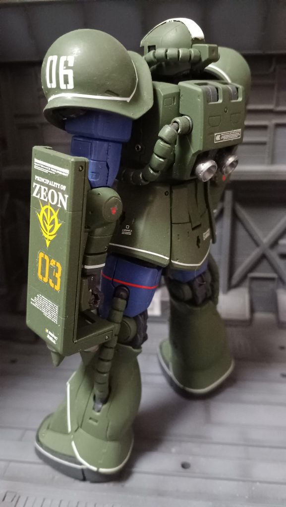 MS-06A–5枚目/制作者：みっつ