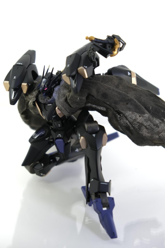 最後までご覧いただきありがとうございました!マント製作スキルは今後の作品にも活かせると思うので良い経験になりました!カッコイイと思っていただければ幸いです(人*´∀`)。*゚よろしくお願いいたします!