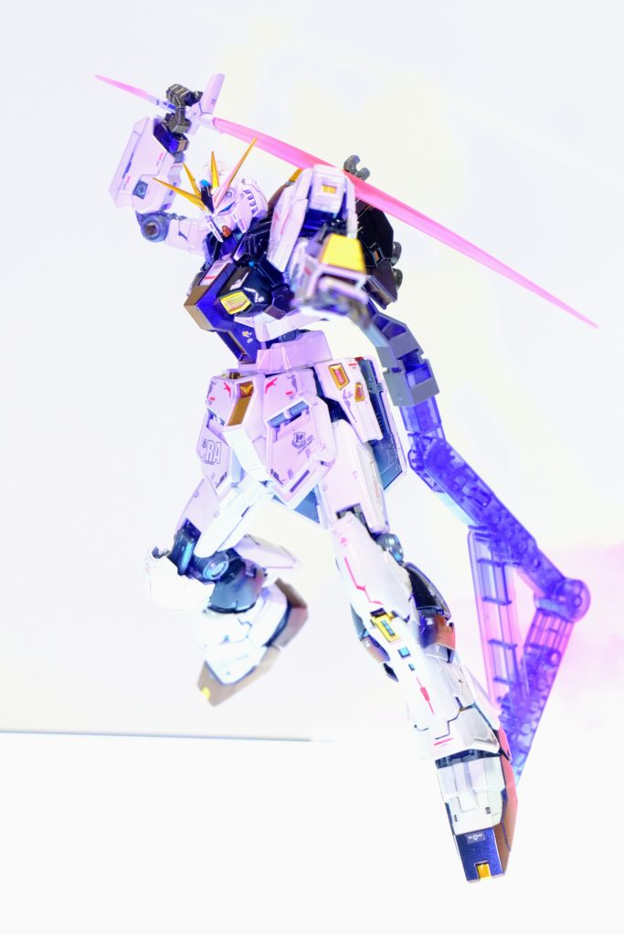 RG νガンダム チタニウムフィニッシュ–2枚目/制作者：HayaRingo